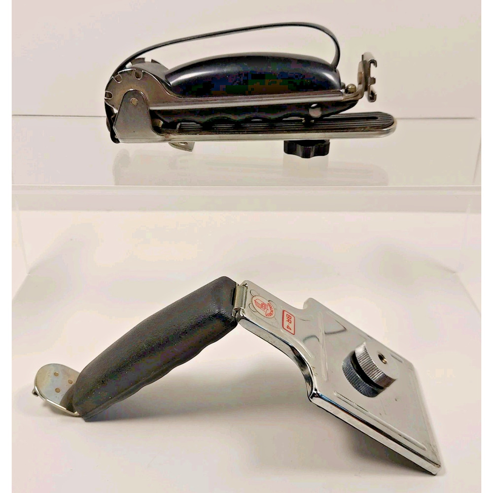 Lot Of 2 Vintage Hand Grips For Flash Camera Japan Folding Goldcrest BR-4